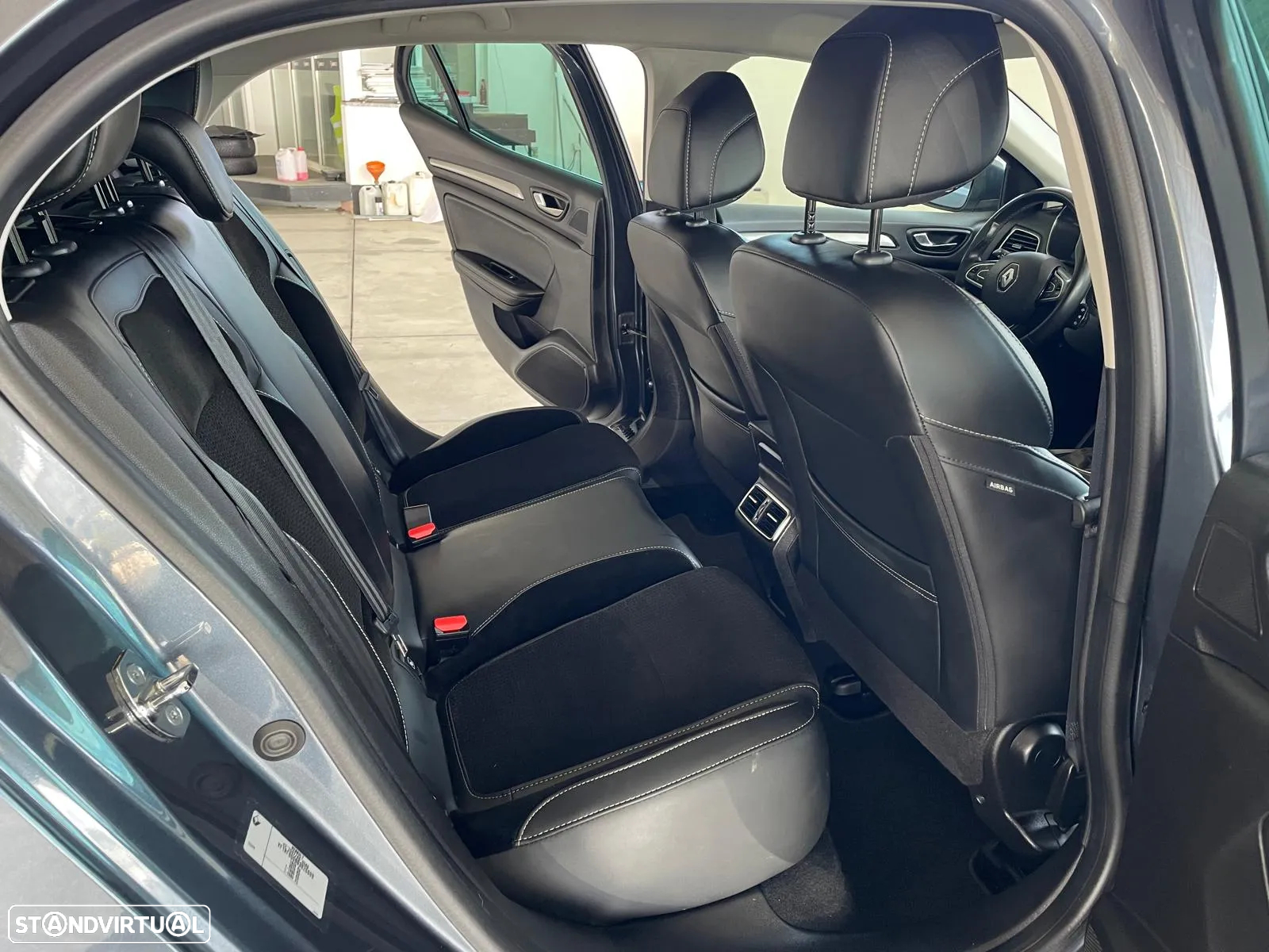 Renault Mégane 1.5 Blue dCi Intens EDC - 39