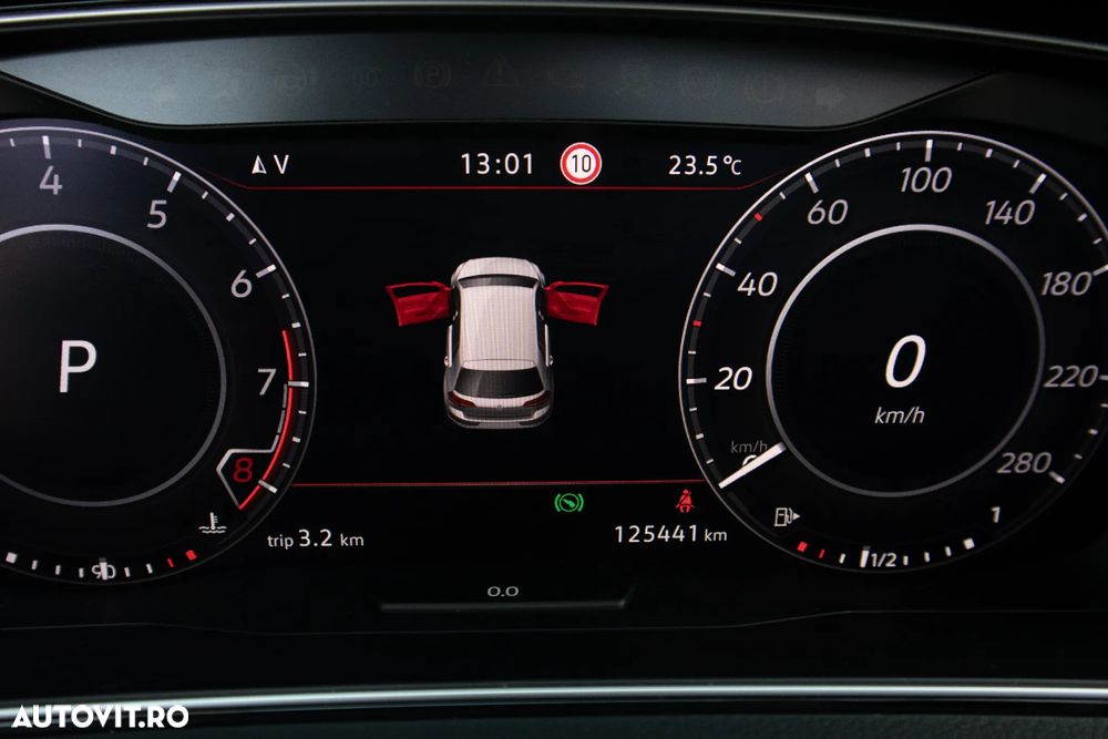 Volkswagen Golf GTI (BlueMotion Technology) DSG Performance - 36