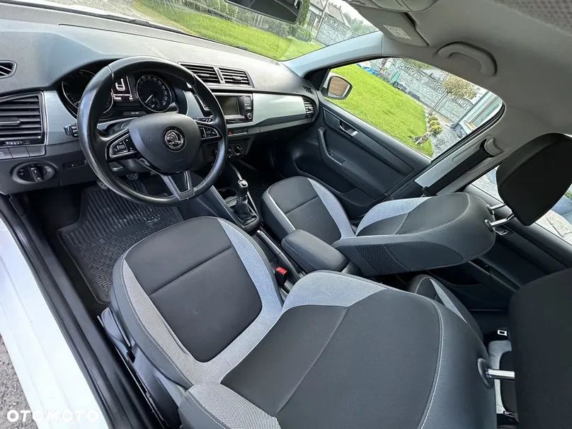 Skoda Fabia - 13