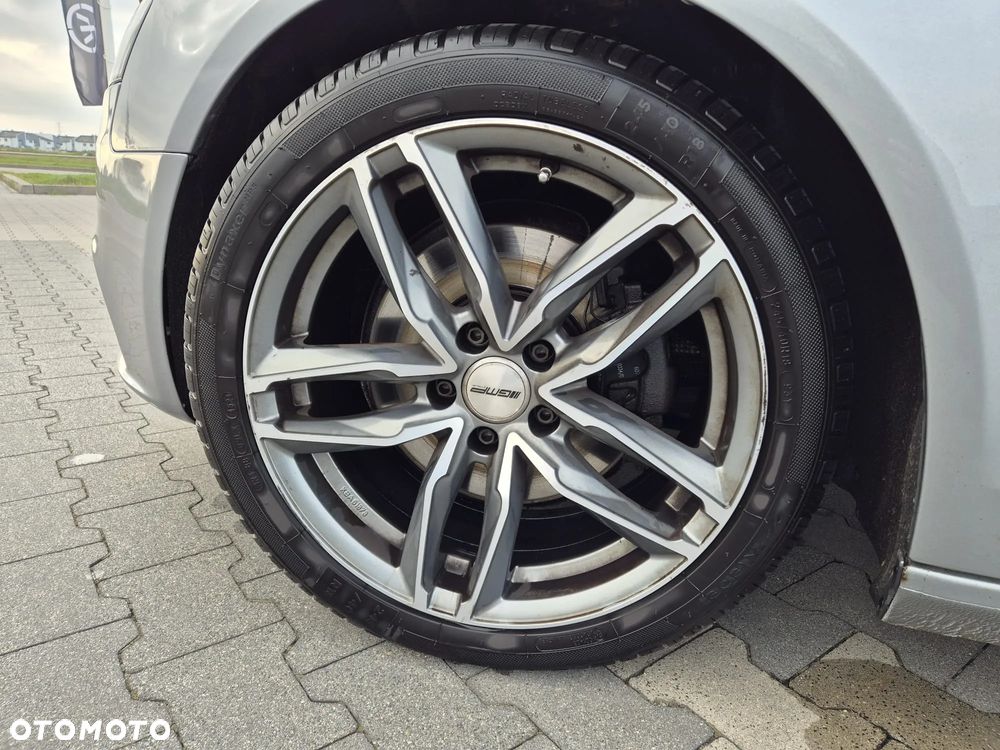 Audi A4 Avant 2.0 TDI e DPF S line Sportpaket - 11