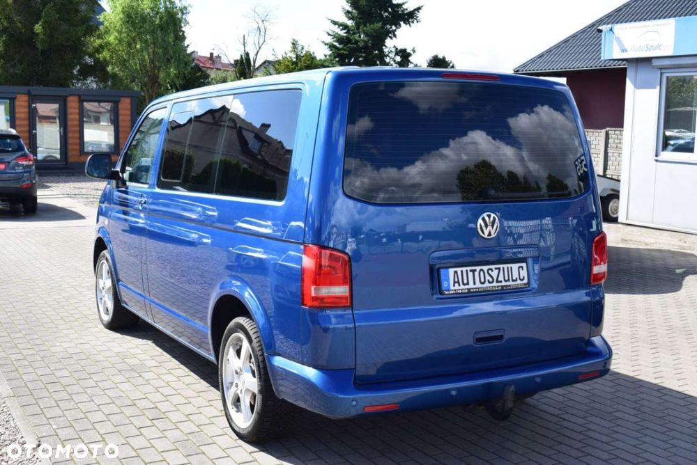 Volkswagen Caravelle - 7