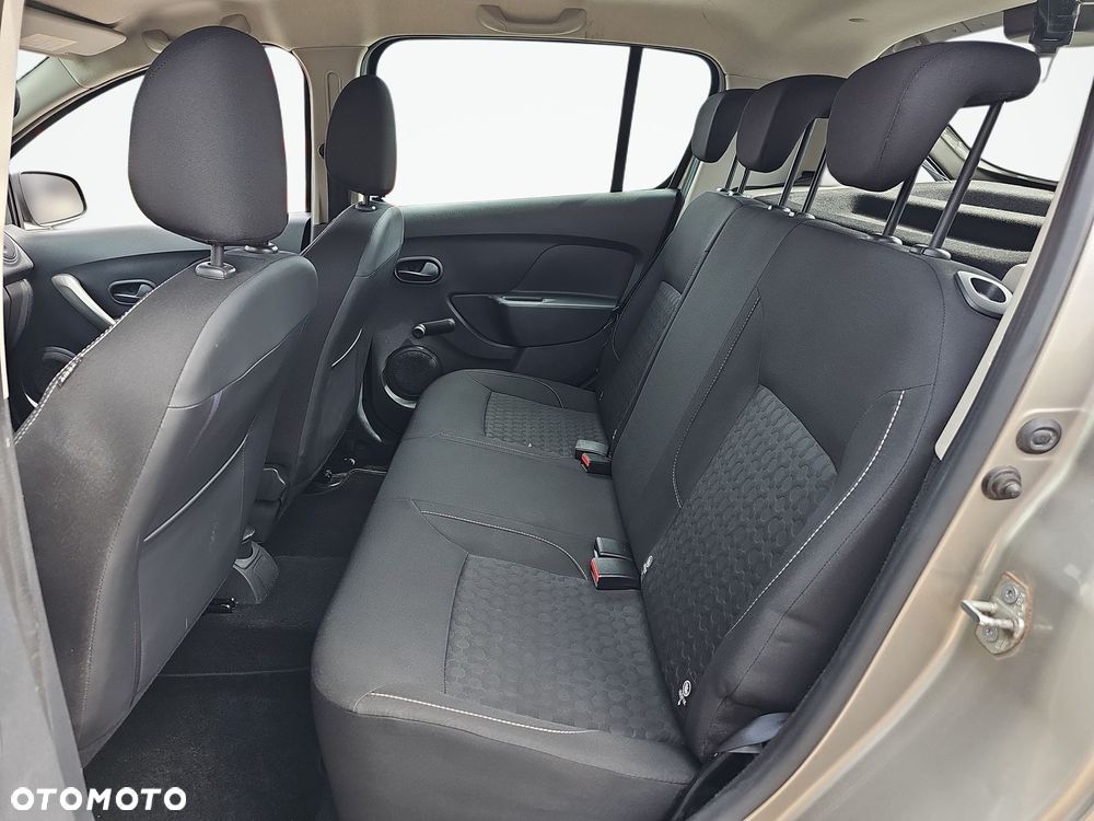 Dacia Sandero 1.2 16V Laureate - 21