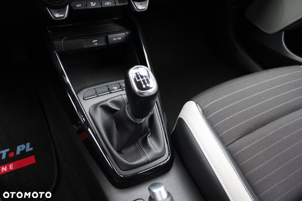 Kia Stonic - 15
