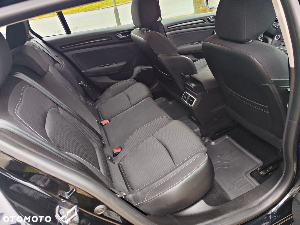 Renault Megane 1.6 SCe Life - 24