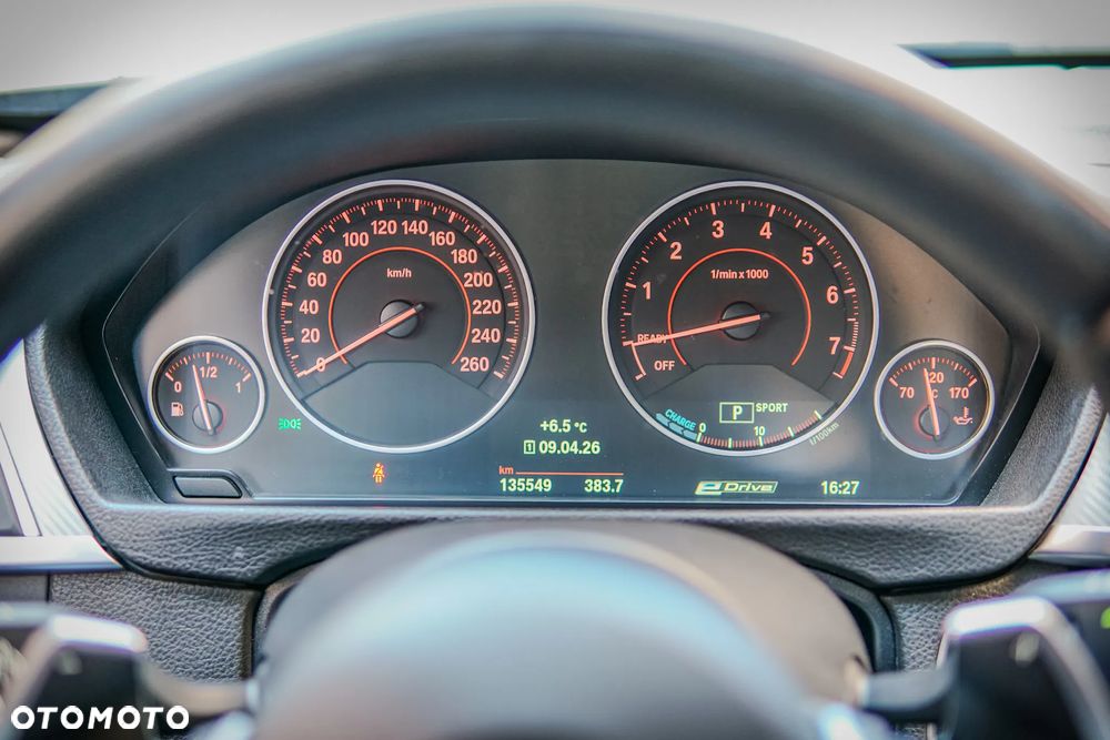 BMW Seria 3 330e iPerformance Advantage - 15