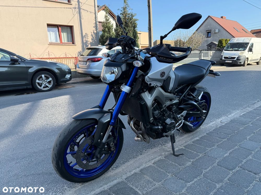 Yamaha MT - 3