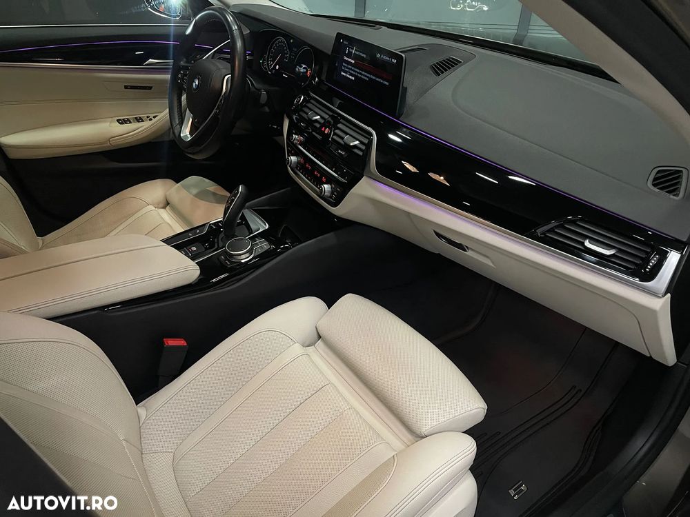 BMW Seria 5 520d xDrive Aut. Luxury Line - 10