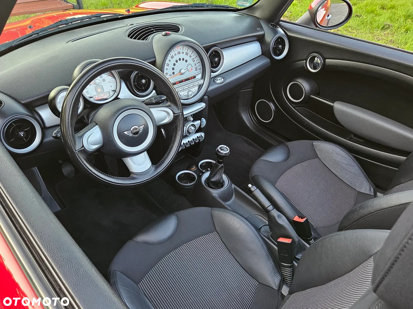 MINI Cooper Cabrio - 29