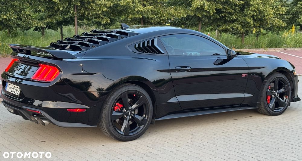 Ford Mustang 5.0 V8 GT - 3