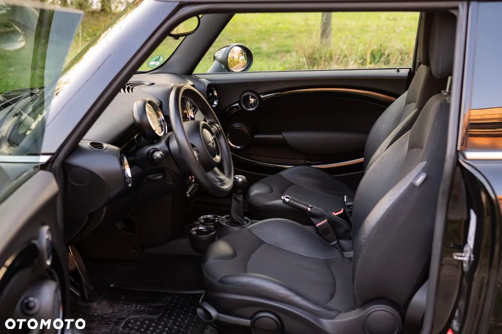 MINI Cooper S - 8