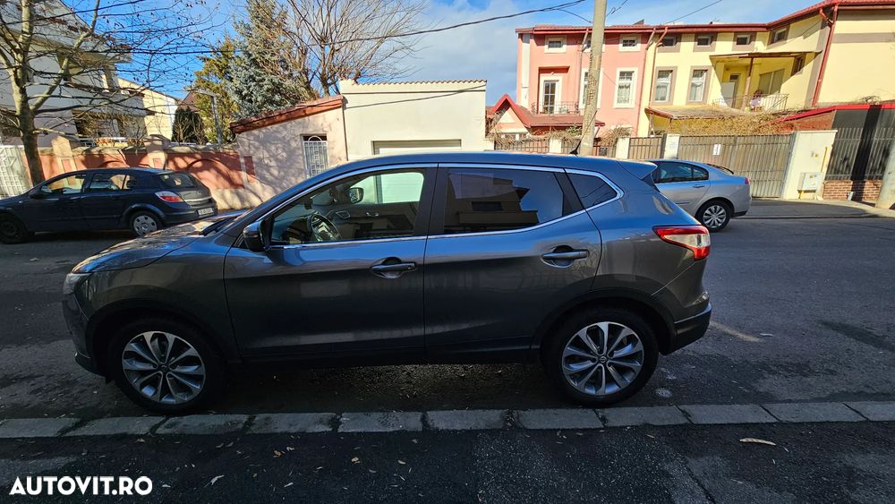 Nissan Qashqai 1.6 DCI Start/Stop X-TRONIC Tekna - 5