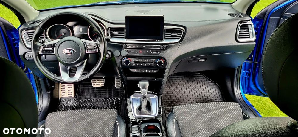 Kia Ceed 1.4 T-GDI L Business Line Plus DCT - 22