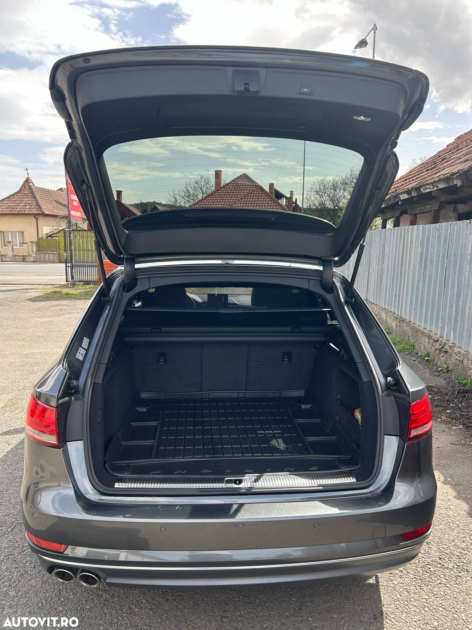Audi A4 Avant 2.0 TDI S tronic Sport - 13