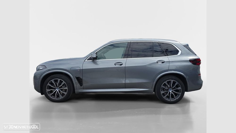 BMW x5 50 e xDrive Edição Desportiva M - 7
