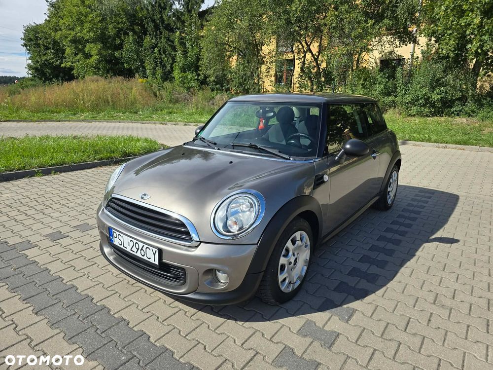 MINI ONE Standard - 5