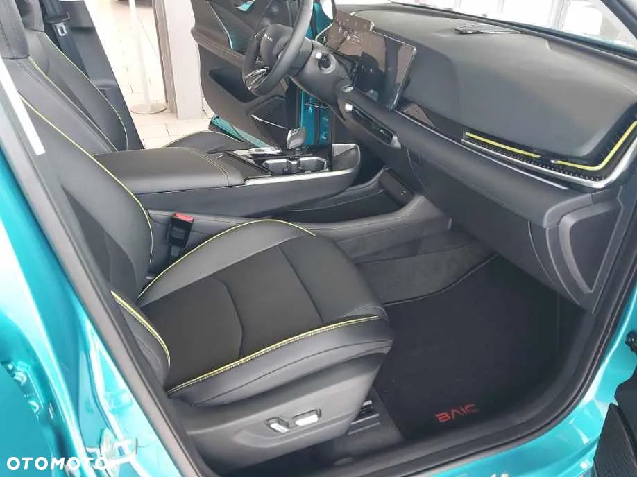 BAIC 5 1.5T Comfort DCT - 9