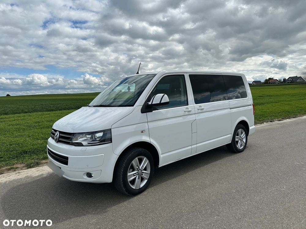 Volkswagen Multivan - 2