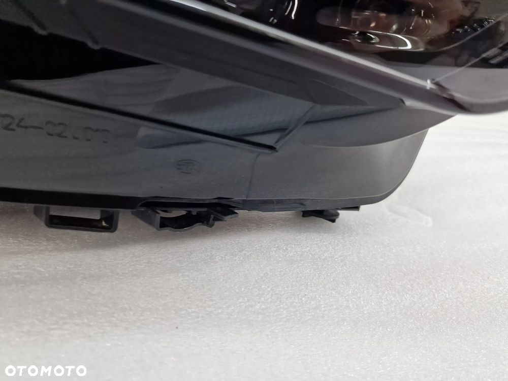 BMW X1 U11 22- PRAWA LAMPA PRZEDNIA PRZÓD , LED , BLACK SHADOW , BARDZO ŁADNA , NR 5A9A236-01 / EDR82B , NR AUKCJI LPP2 - 15