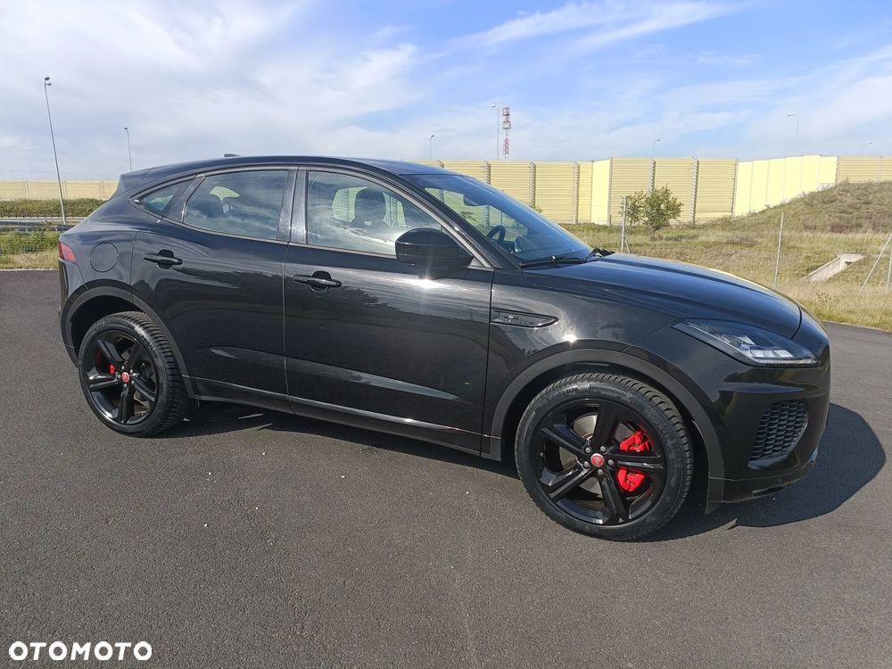 Jaguar E-Pace - 33
