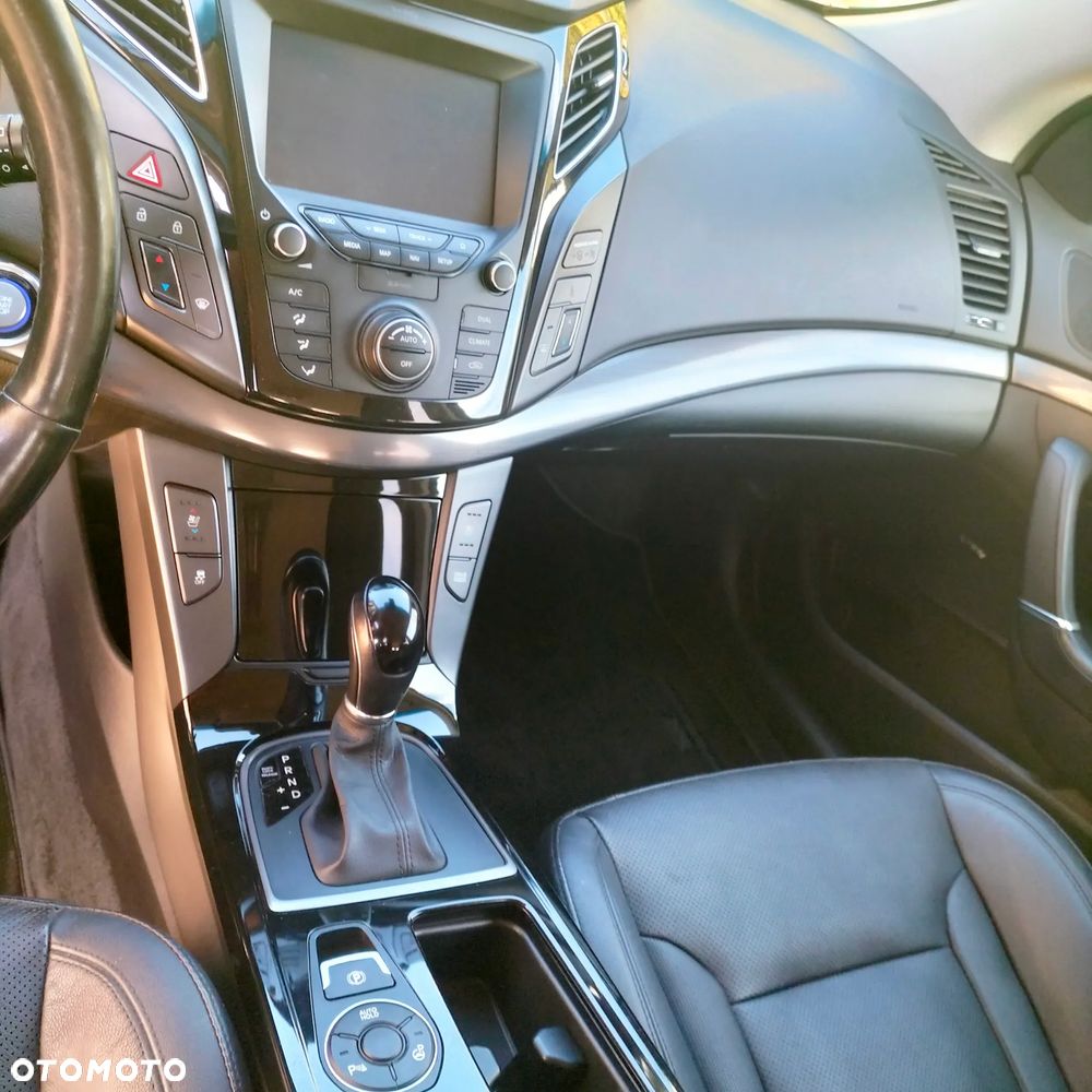 Hyundai I40