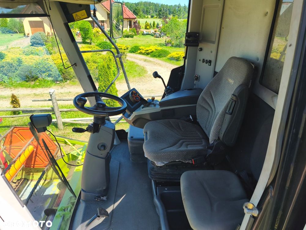 Claas Tucano 832 - 13