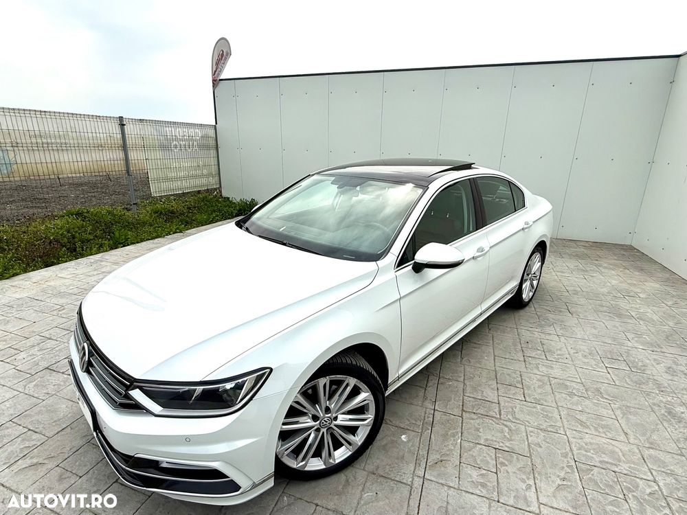 Volkswagen Passat 2.0 TDI DSG R Executive - 12