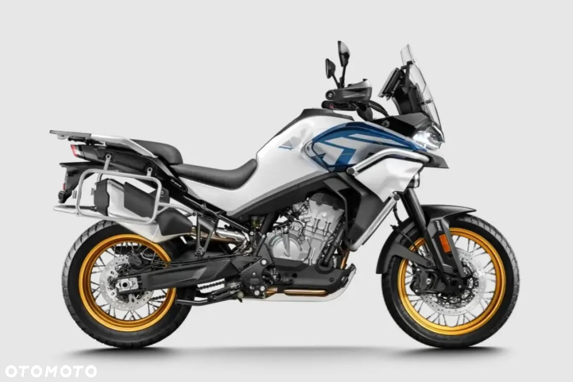 CFMoto MT - 11