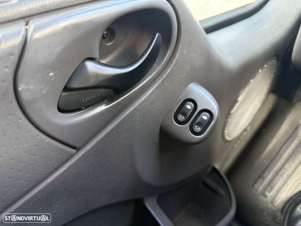 Ford Transit 2.4 Longa teto alto Nacional 1 dono - 12