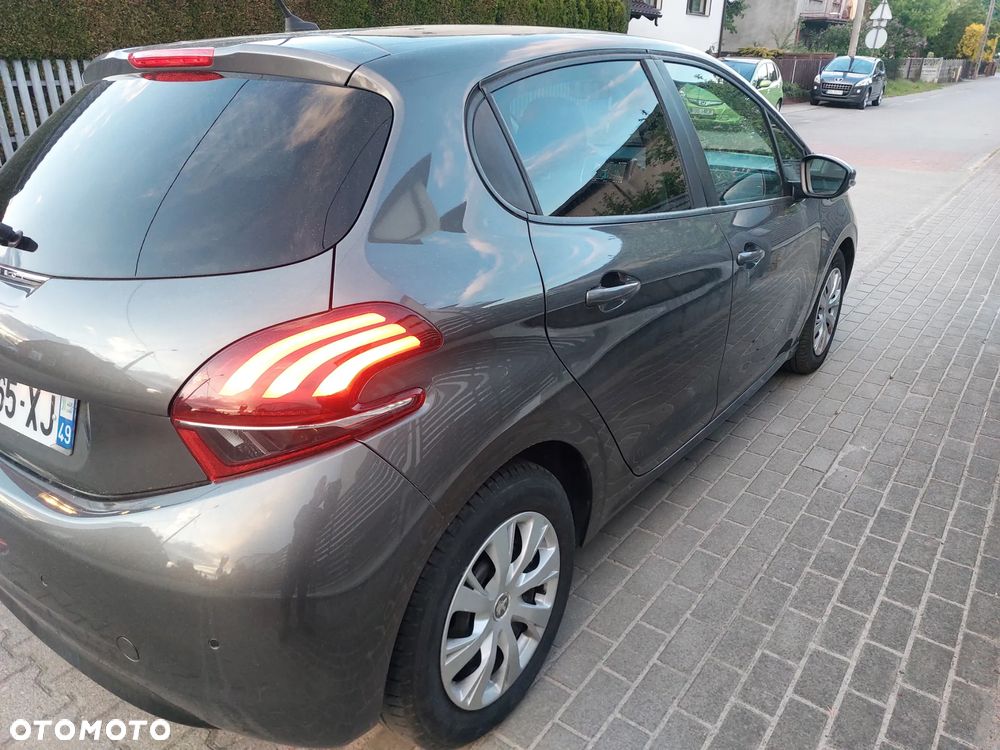 Peugeot 208 BlueHDi 100 Active Pack - 4