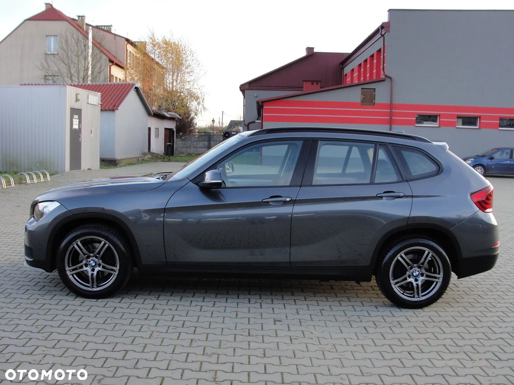 BMW X1 xDrive18d - 12