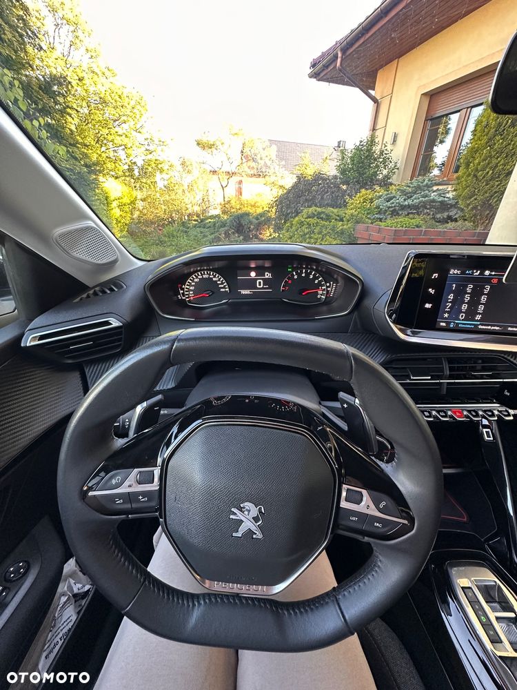 Peugeot 208 1.2 PureTech Active S&S EAT8 - 20
