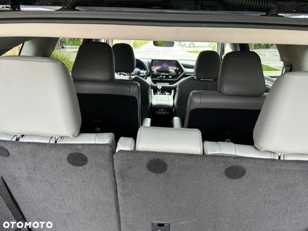 Toyota Highlander - 10