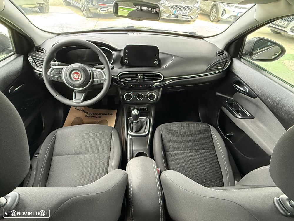 Fiat Tipo Station Wagon 1.3 M-Jet Lounge - 18