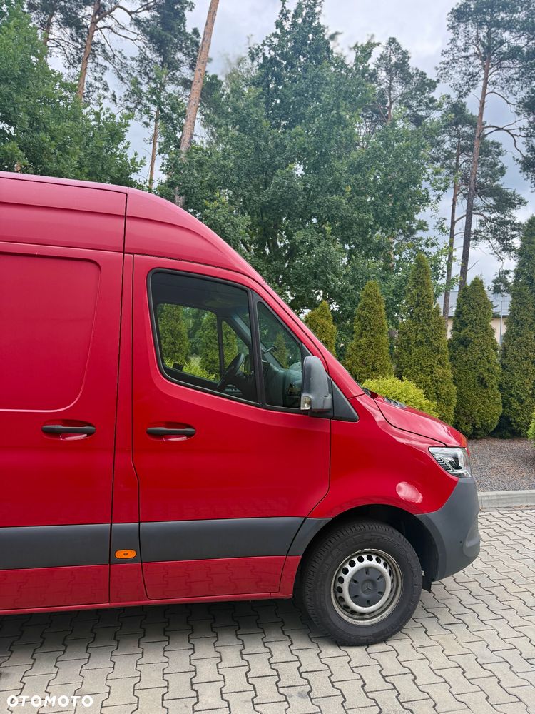 Mercedes-Benz SPRINTER - 3