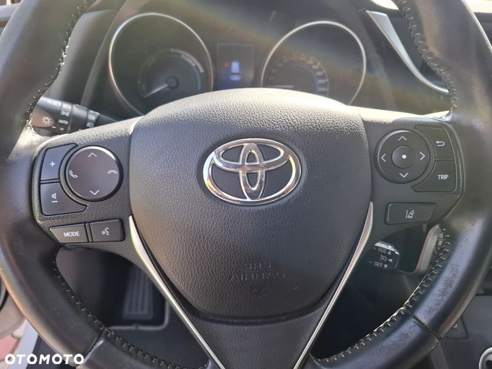 Toyota Auris - 20