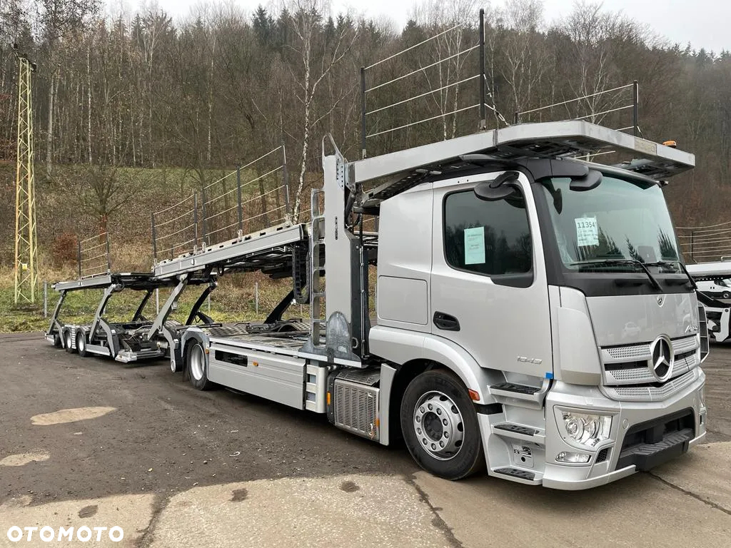 Mercedes-Benz Actros - 12