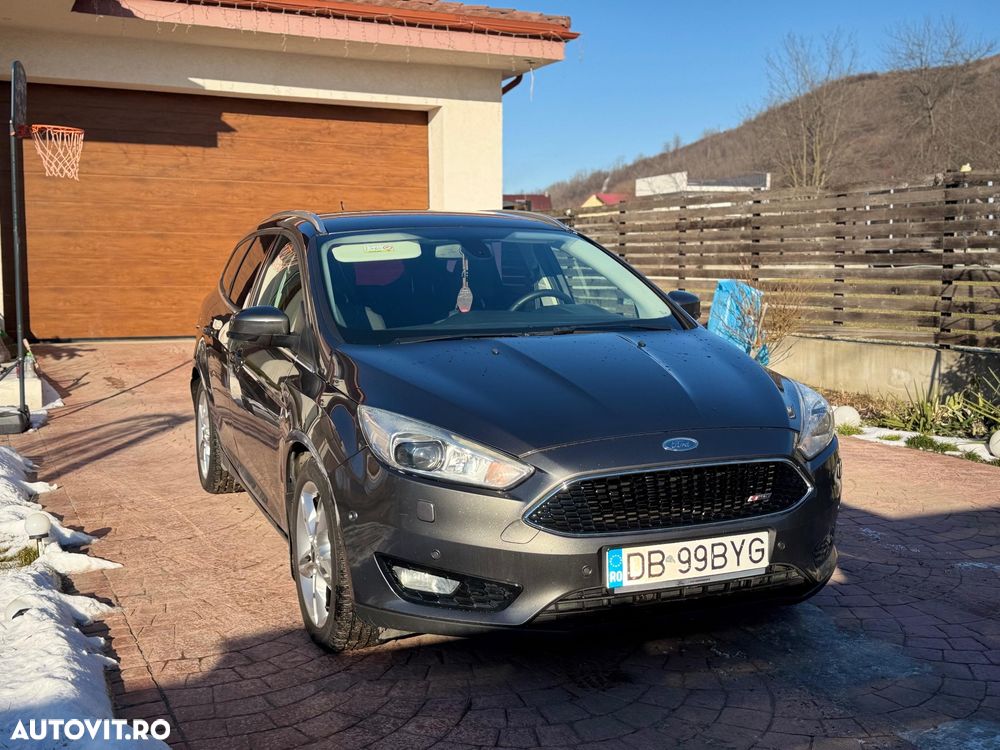 Ford Focus ST - 2