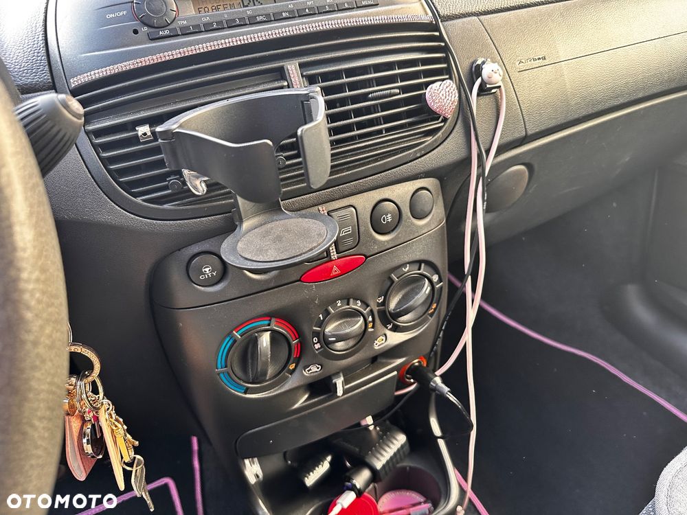 Fiat Punto 1.2 8V - 12