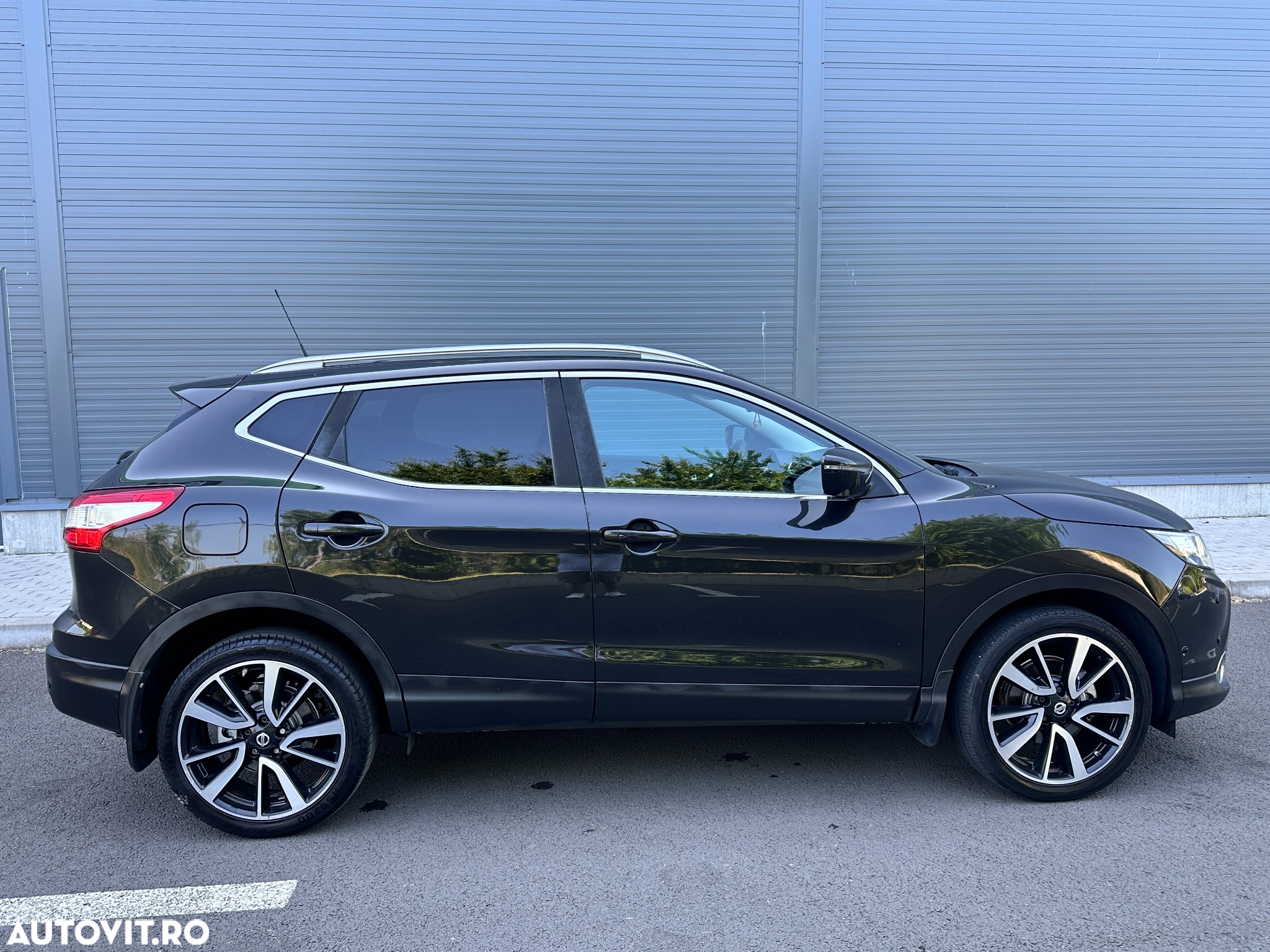 Nissan Qashqai 1.6 DIG-T TEKNA - 20