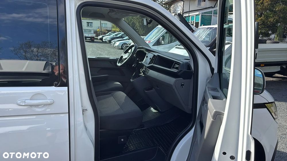Volkswagen Transporter - 23