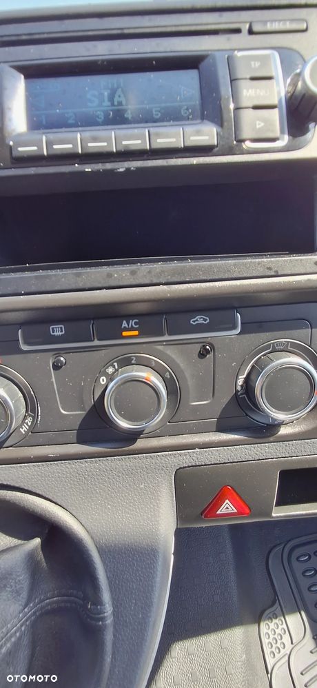 Volkswagen Transporter - 13