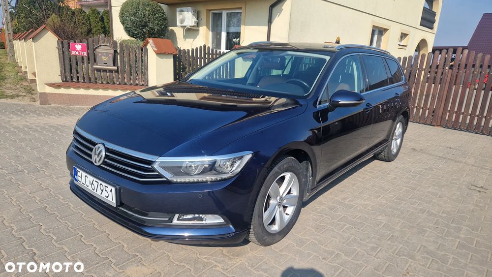 Volkswagen Passat - 2