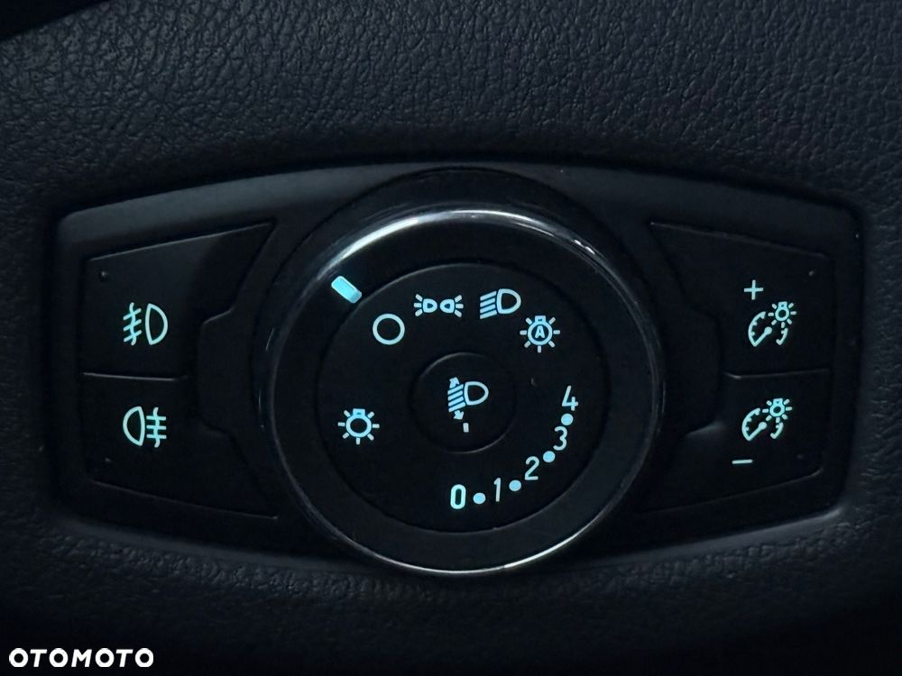 Ford Tourneo Connect Gr 1.6 EcoBoost Titanium - 40