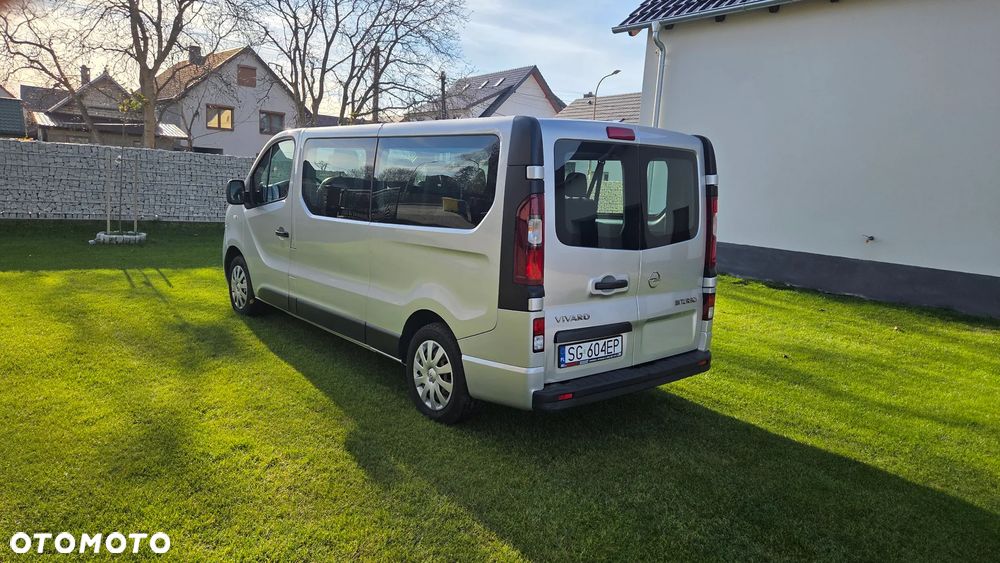 Opel Vivaro - 4