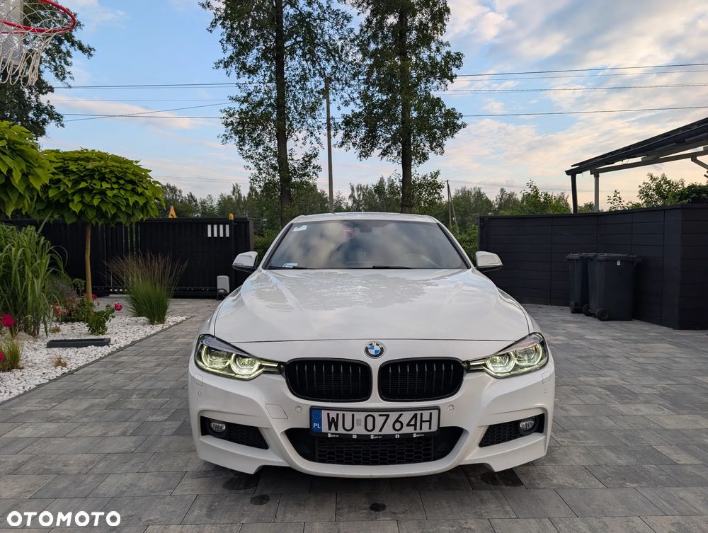 BMW Seria 3 320d M Sport - 3