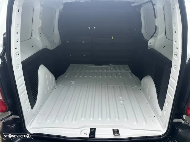 Citroën BERLINGO 3 LUG. - 9