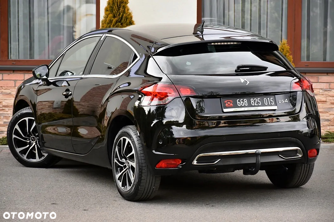 Citroën DS4 BlueHDi 120 S&S SoChic - 4