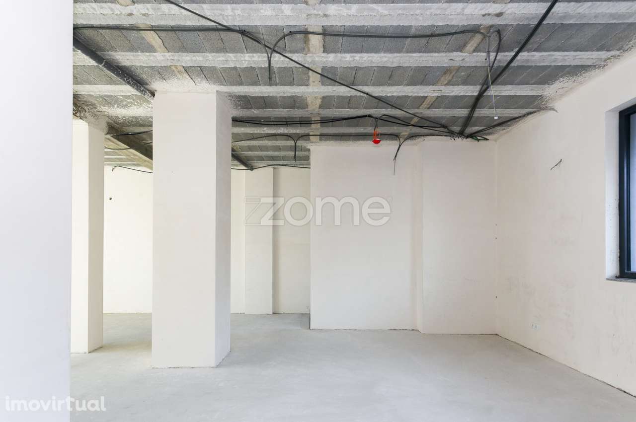 Loja nova para arrendamento em V.N. Famalicão - Grande imagem: 3/20