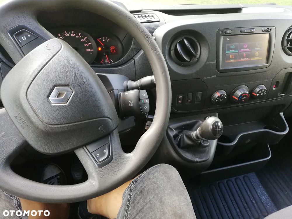 Renault Master - 3