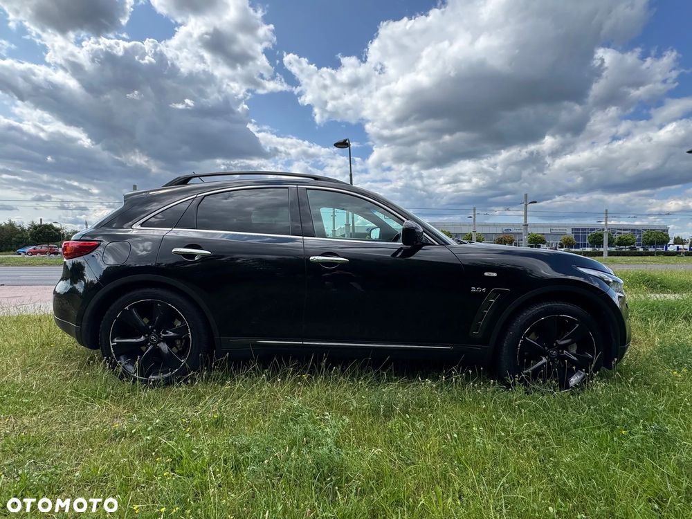 Infiniti Q70 3.0d S Premium - 5